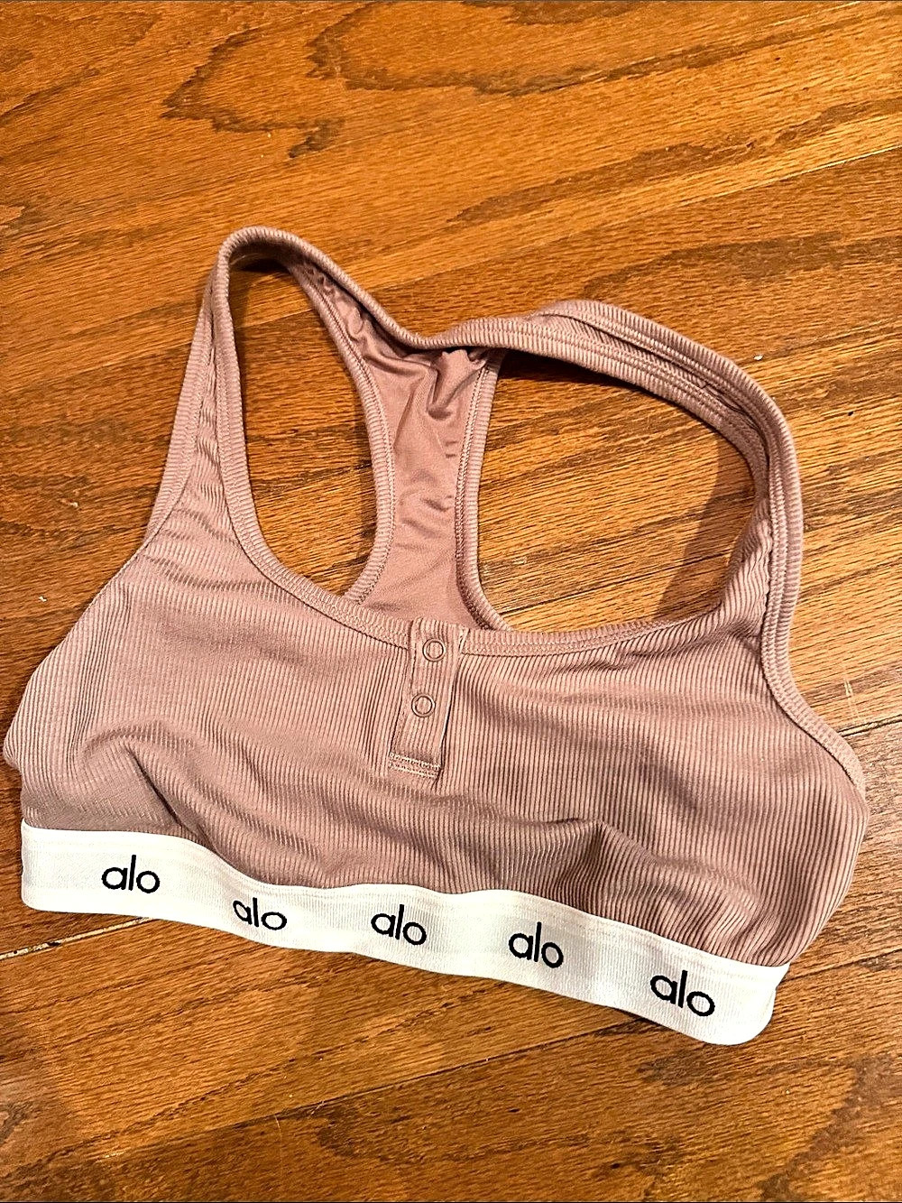 alo Women's Ribbed Sports Bra in Pink Like New